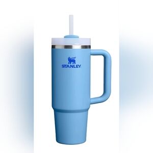 Stanley Sky Blue Travel Mug with Handle 30 oz NEW!